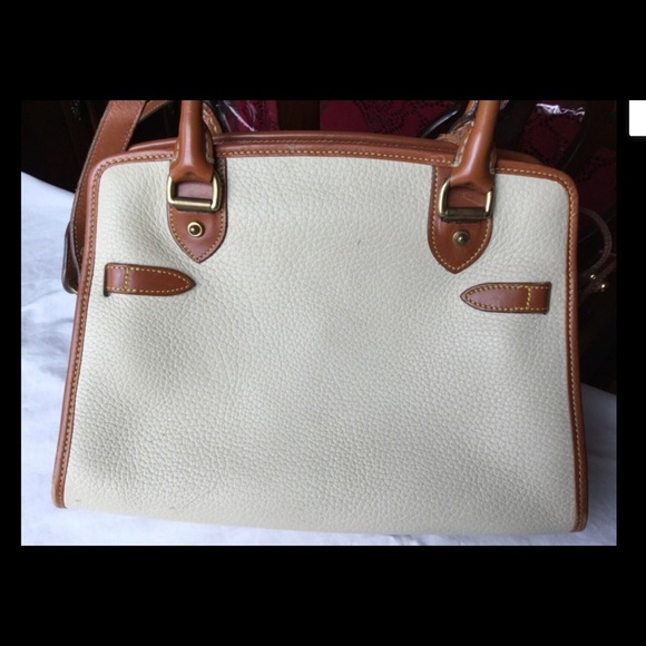 Dooney & Bourke AWL Handbag Shoulder Crossbody Bag Vanilla/British Tan - Picture 4 of 16